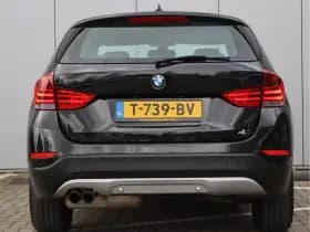 BMW X1 sDrive20i Executive | Xenon | Camera | Stoelverwarming | Navigatie thumbnail 7