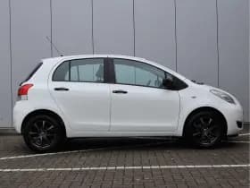 Toyota Yaris 1.3 VVTi Comfort | Airco | Bluetooth | 6-bak | Org. NL thumbnail 14