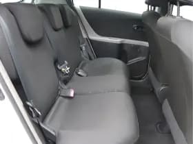 Toyota Yaris 1.3 VVTi Comfort | Airco | Bluetooth | 6-bak | Org. NL thumbnail 19