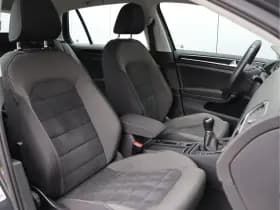 Volkswagen Golf 1.4 TSI Highline | Virtual | Navigatie | ACC | Org. NL thumbnail 15