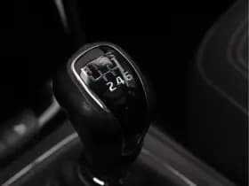 Kia Cee'd thumbnail 50