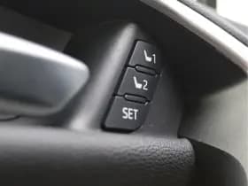 Toyota RAV4 thumbnail 31