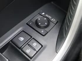 Toyota RAV4 thumbnail 33