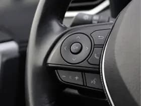 Toyota RAV4 thumbnail 41