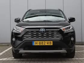 Toyota RAV4 thumbnail 6