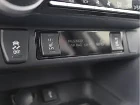 Toyota RAV4 thumbnail 56