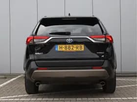 Toyota RAV4 thumbnail 7