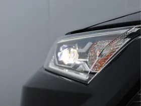 Toyota RAV4 thumbnail 8