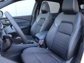 Nissan Qashqai thumbnail 4