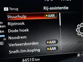 Nissan Qashqai thumbnail 41