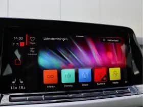 Volkswagen Golf thumbnail 44