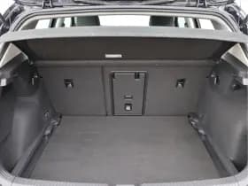 Volkswagen Golf thumbnail 59
