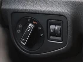 Volkswagen Golf thumbnail 30