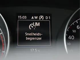 Volkswagen Golf thumbnail 38