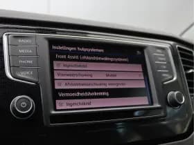 Volkswagen Golf thumbnail 44