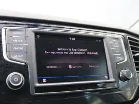 Volkswagen Golf thumbnail 46