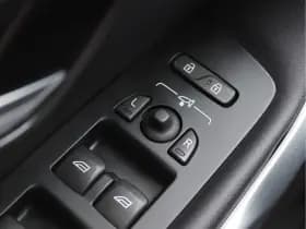 Volvo V40 thumbnail 33