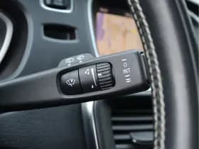 Volvo V40 thumbnail 36