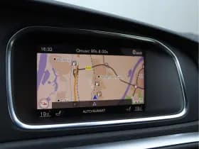 Volvo V40 thumbnail 44