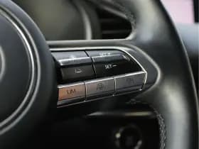 Mazda 3 thumbnail 36