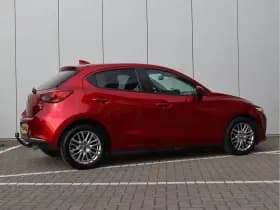 Mazda 2 thumbnail 5