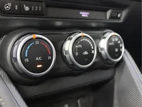 Mazda 2 thumbnail 49