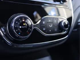 Renault Captur thumbnail 44