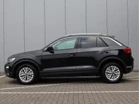 Volkswagen T-Roc thumbnail 18