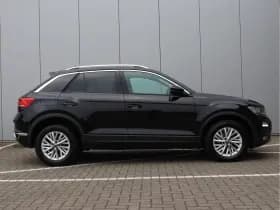 Volkswagen T-Roc thumbnail 19
