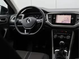 Volkswagen T-Roc thumbnail 20