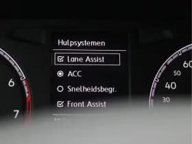 Volkswagen T-Roc thumbnail 35