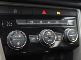 Volkswagen T-Roc thumbnail 47