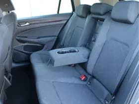 Volkswagen Golf thumbnail 21