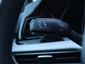 Volkswagen Golf thumbnail 26