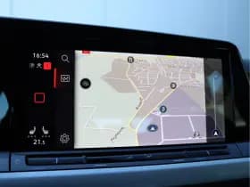 Volkswagen Golf thumbnail 38