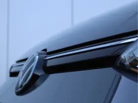 Volkswagen Golf thumbnail 9