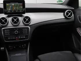 Mercedes-Benz GLA thumbnail 20