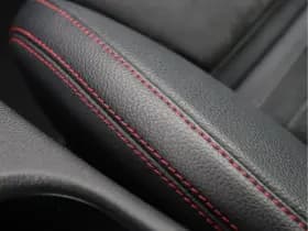Mercedes-Benz GLA thumbnail 48