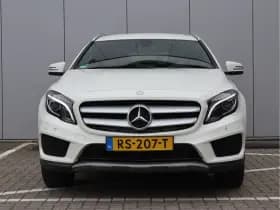 Mercedes-Benz GLA thumbnail 6