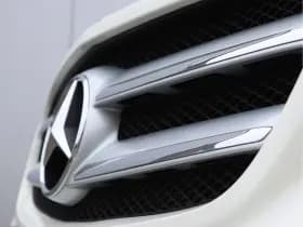 Mercedes-Benz GLA thumbnail 10