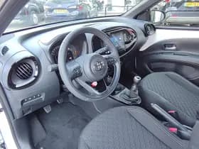 Toyota Aygo X thumbnail 10