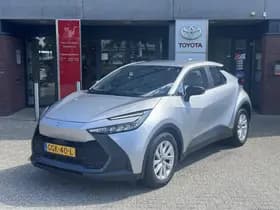 Toyota C hr — 2024, 30.829 km