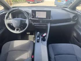 Toyota C hr thumbnail 26