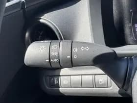 Toyota C hr thumbnail 30