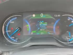 Toyota RAV4 thumbnail 21