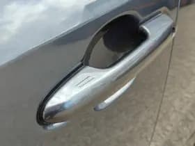 Toyota RAV4 thumbnail 40