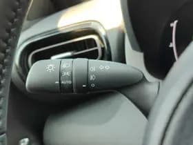 Toyota Yaris Cross thumbnail 18