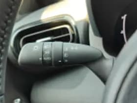 Toyota Yaris Cross thumbnail 48