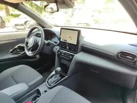 Toyota Yaris Cross thumbnail 8