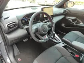 Toyota Yaris Cross thumbnail 4